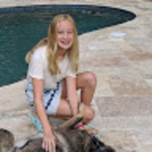 Meet your Posher, Julia